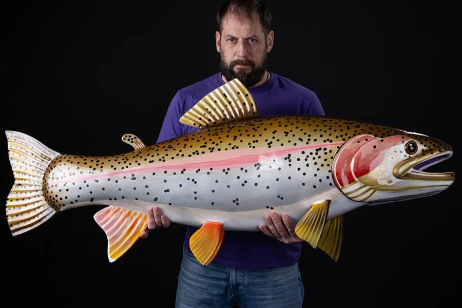 Радужная форель из стеклопластика